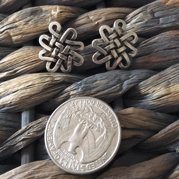 925 Sterling Silver Celtic Knot Pierced Earrings - Picture 3 of 4